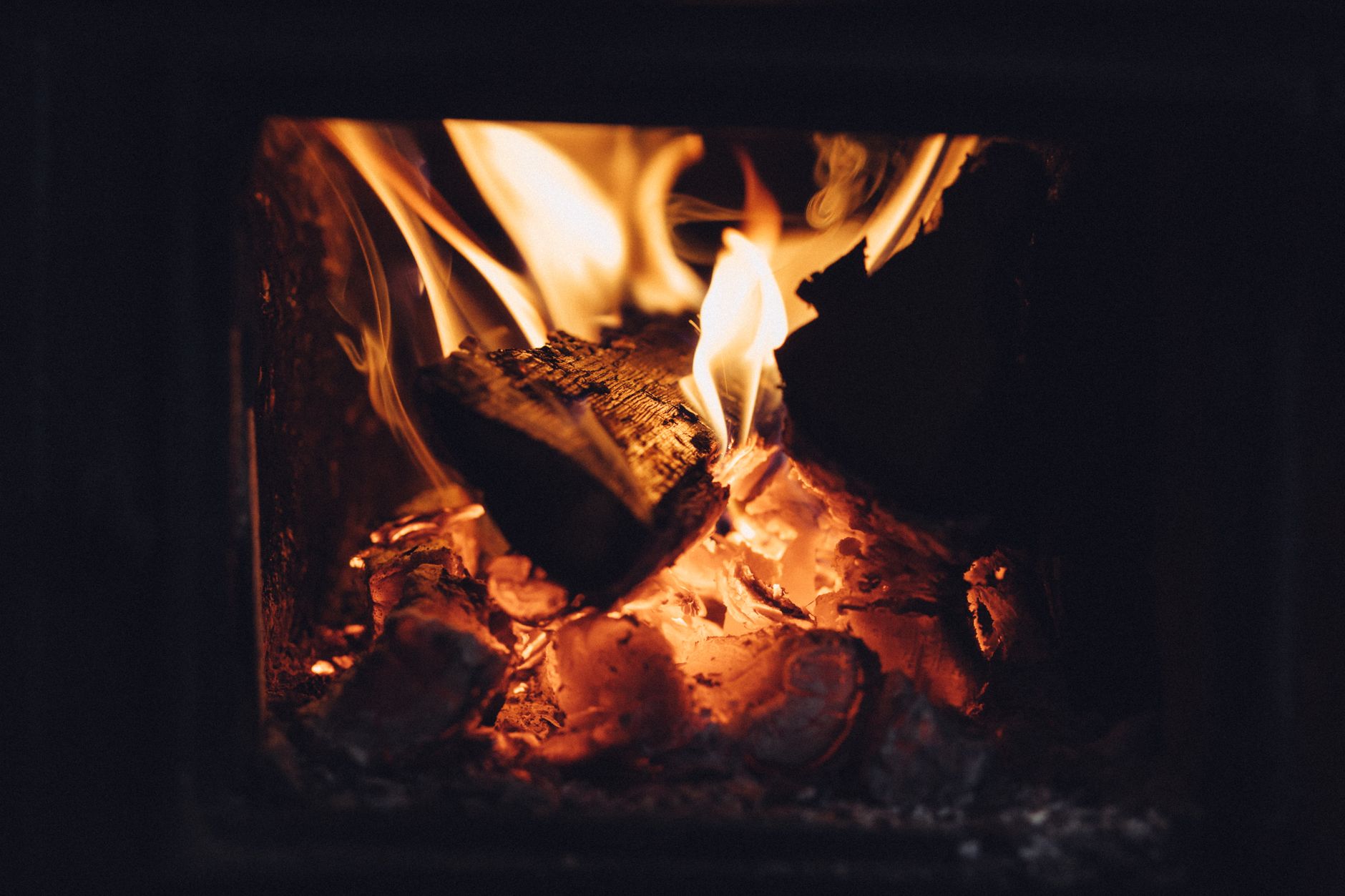 Stove glass going black after a slow or smoky fire